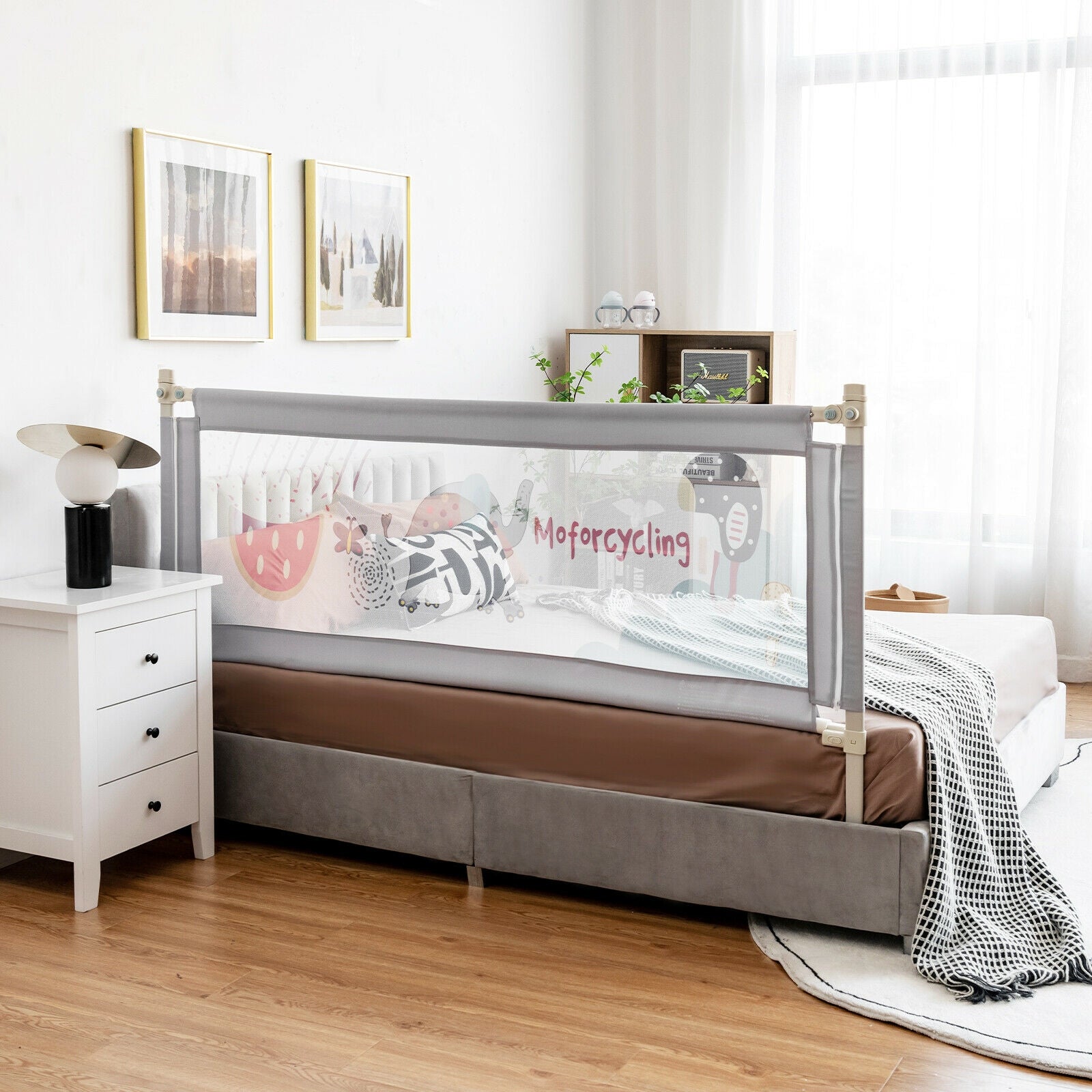 69 Inch Toddlers Vertical Lifting Baby Bedrail Guard with Lock